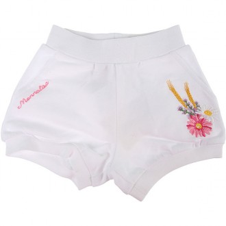 Shorts with flowers