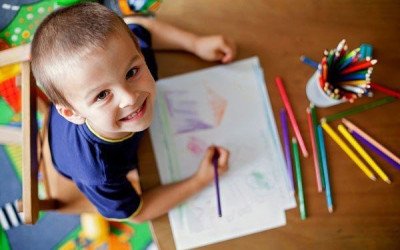 Как да тълкуваме рисунките на децата? Полусериозно упътване